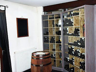 Barbier Des Bois Bruailles